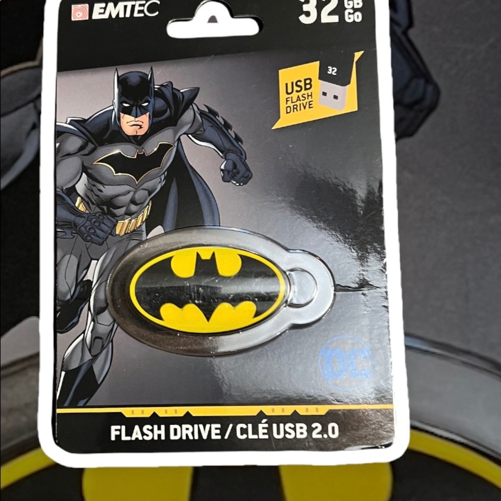 DC comic Batman flash drive